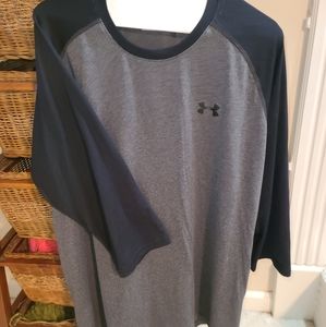Men's under Armour shirt
